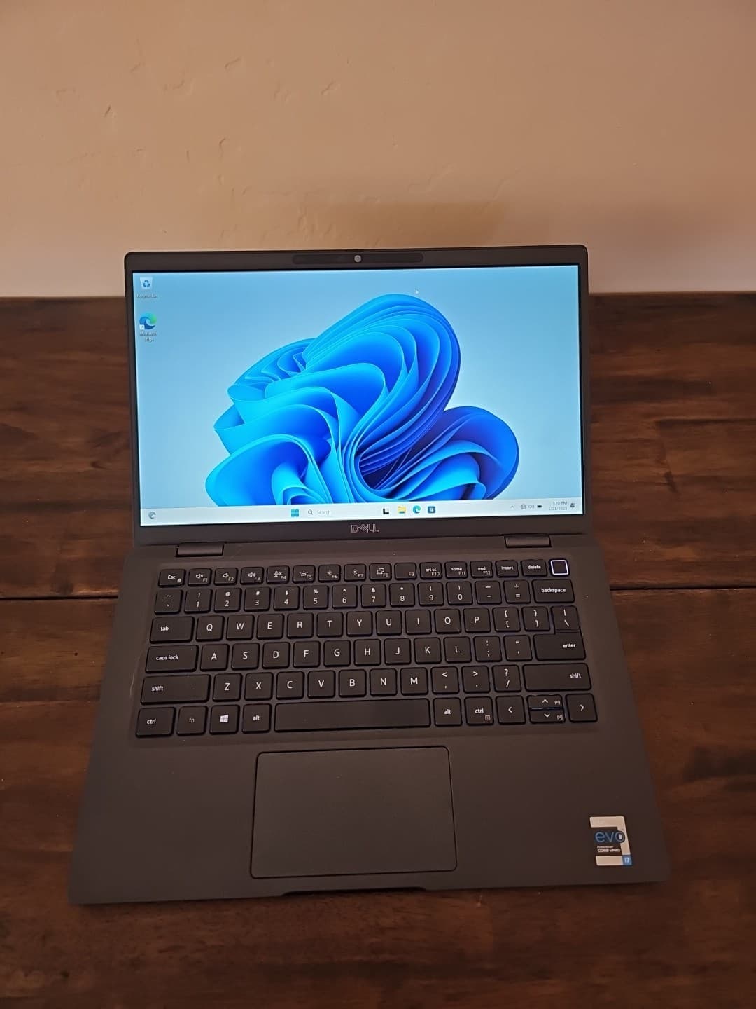 Dell Latitude 7320 13.3" Quad Core i7-1185G7 3.0GHz NVMe SSD - Win11