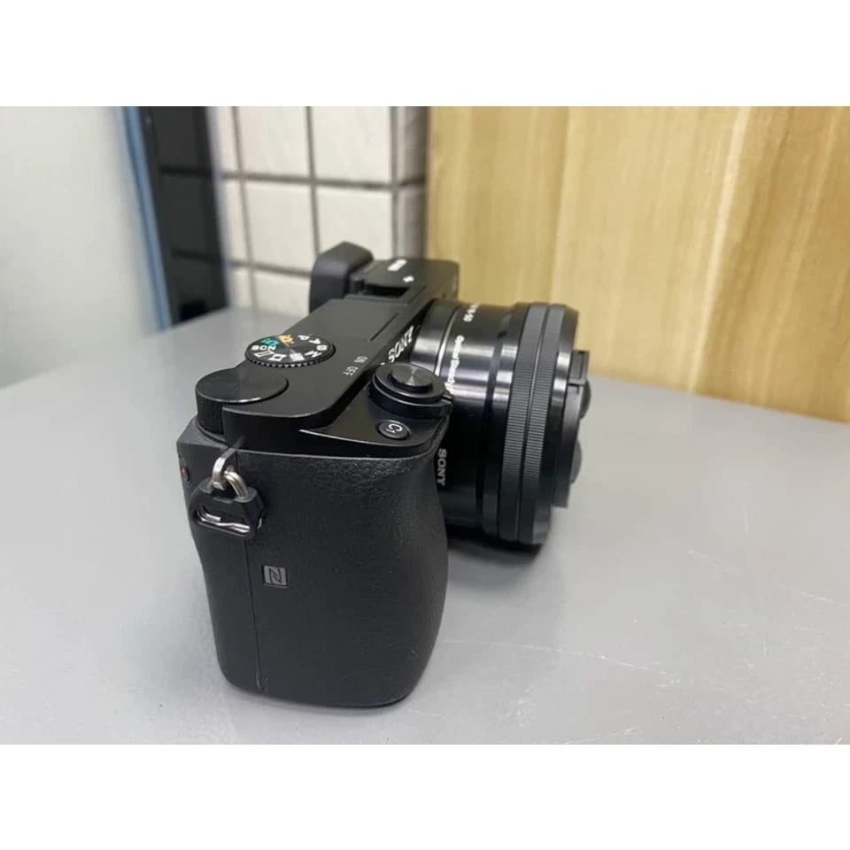 Sony Alpha Mirrorless Digital Camera w 16-50mm Lens Accessories 8