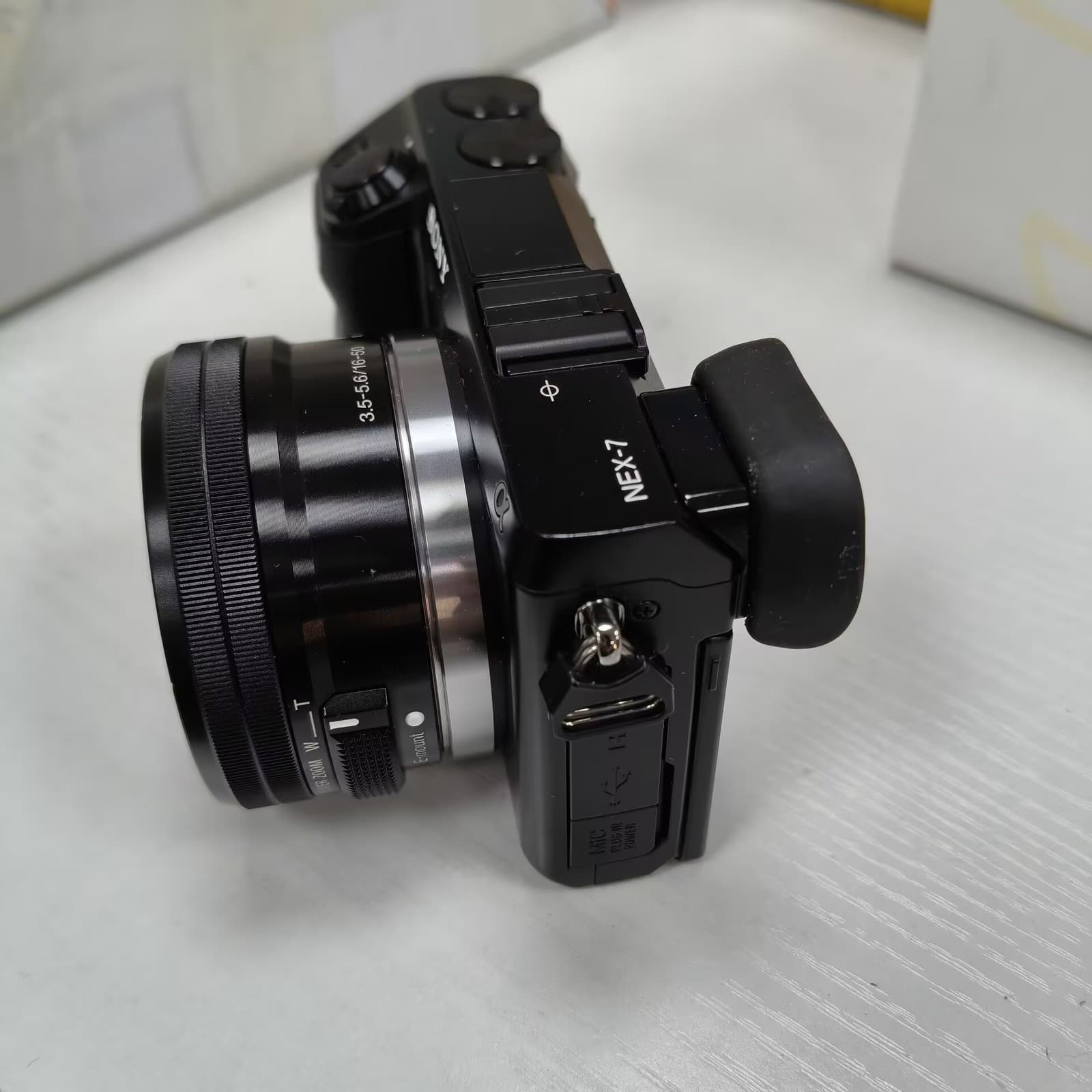 Sony Alpha NEX-7 24.3 MP Mirrorless Digital Camera W oss 16-50mm lens 4