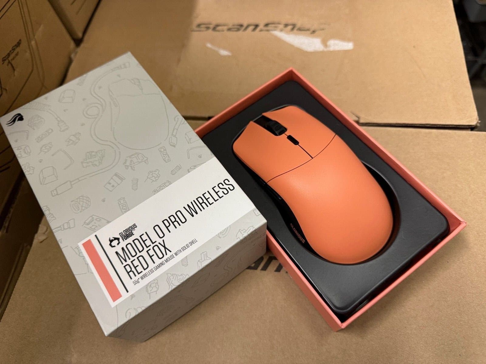 Glorious Forge Model O Pro Wireless Red Fox
