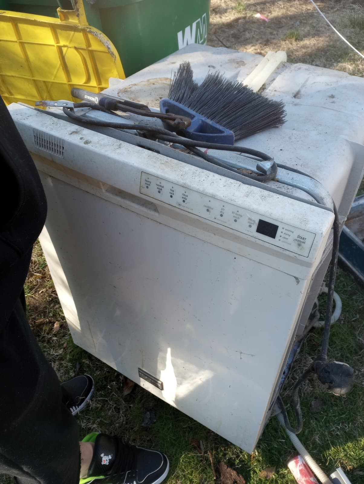 Kenmore Ultra Wash Built-In Dishwasher White Delay Start Heated Dry Hi Temp Wash