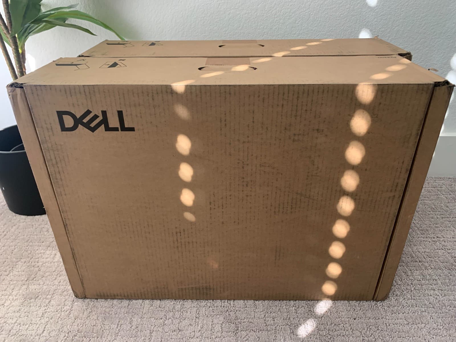 Dell 24 Inch QHD IPS Monitor 144Hz 1440p USB Hub Height Adjustable Pro