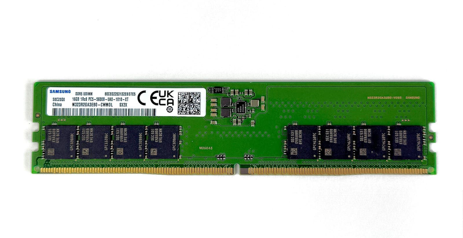 Samsung PC5-5600B UDIMM DDR5 Desktop RAM - (M323R2GA3EB0-CWM0L)