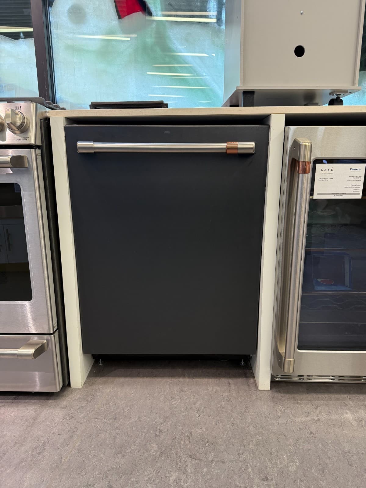 Cafe 24 Inch Fully Integrated Built-In Dishwasher CDT845P3ND1