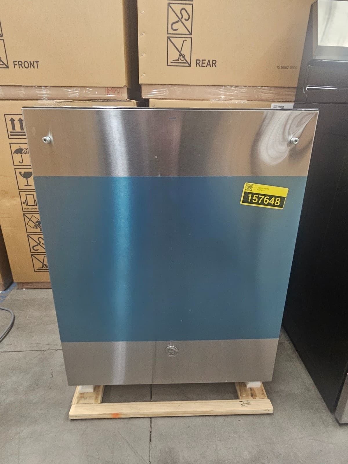 GE GDT630PYRFS 24" Stainless Fully Integrated Tall Tub Dishwasher NOB