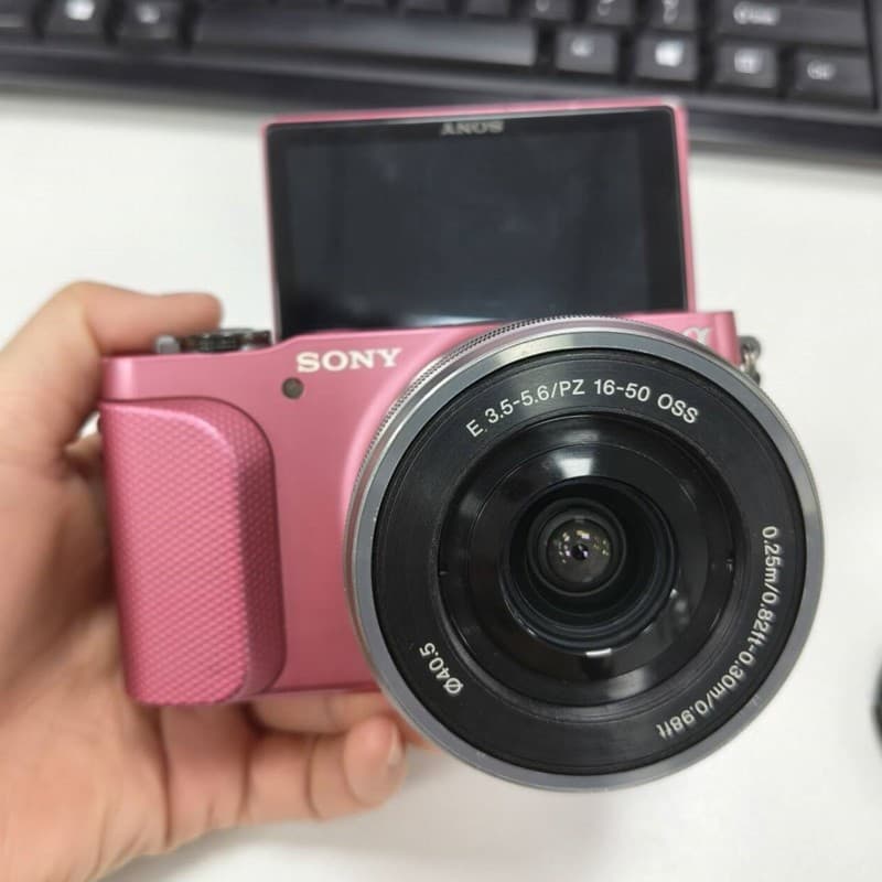 Sony Alpha NEX-3N 16.1MP Mirrorless Digital Camera w 16-50mm Lens Pink