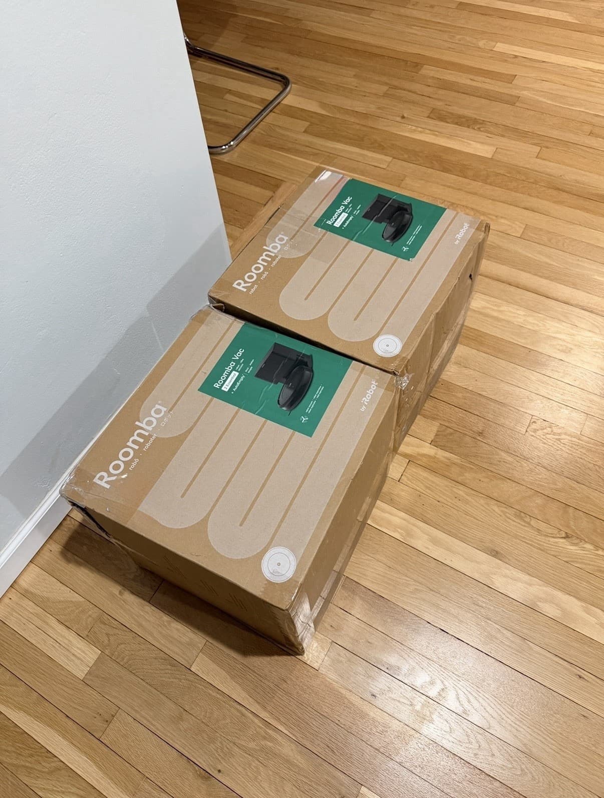 iRobot Roomba Vac 2 Essential Robotic Bagless Cordless Vacuum AutoEmpty Dock