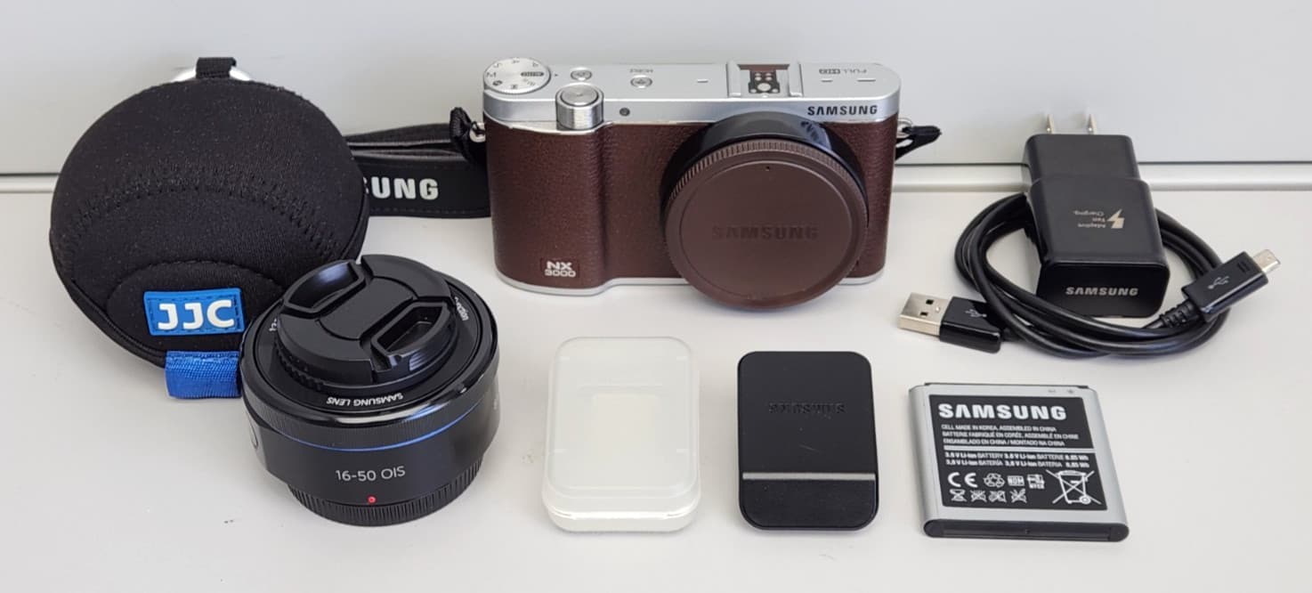 Samsung NX3000 20.3MP APS-C Mirrorless Digital Camera Brown, 16-50mm ED OIS Lens