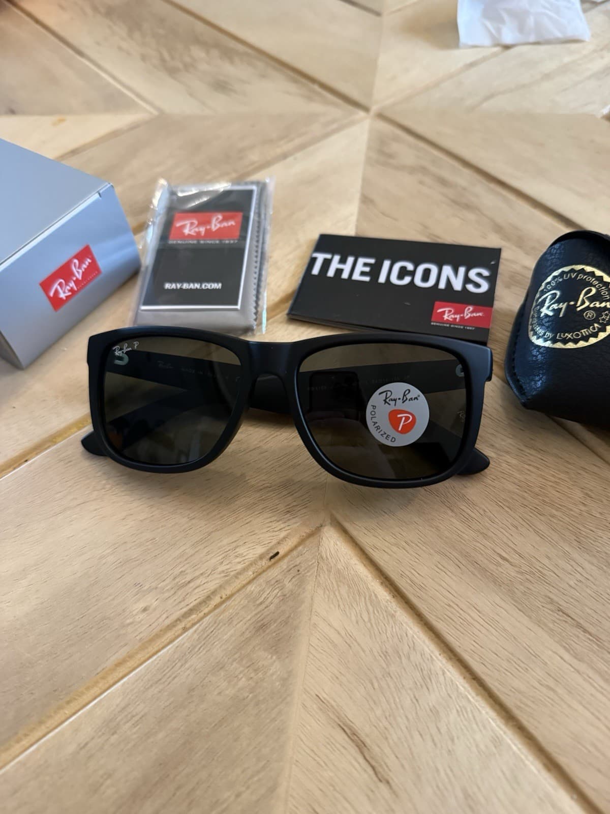 Ray Ban Justin Polarized Black Frame Dark Green Lens